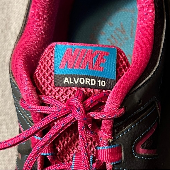 Nike Air Alvord 10 women's Size 11.5 trail running shoes, gray/pink, sneakers - Picture 5 of 12